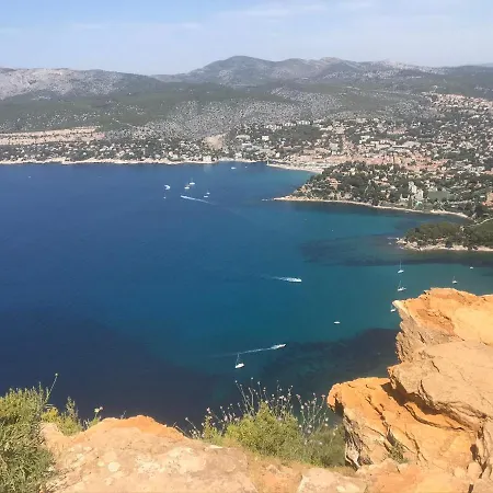 T2 Climatise En Bord De Mer Avec Terrasse , Parking Et Wifi *
