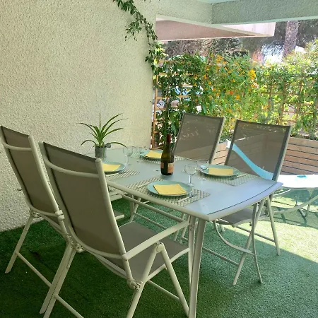 T2 Climatise En Bord De Mer Avec Terrasse , Parking Et Wifi * La Ciotat